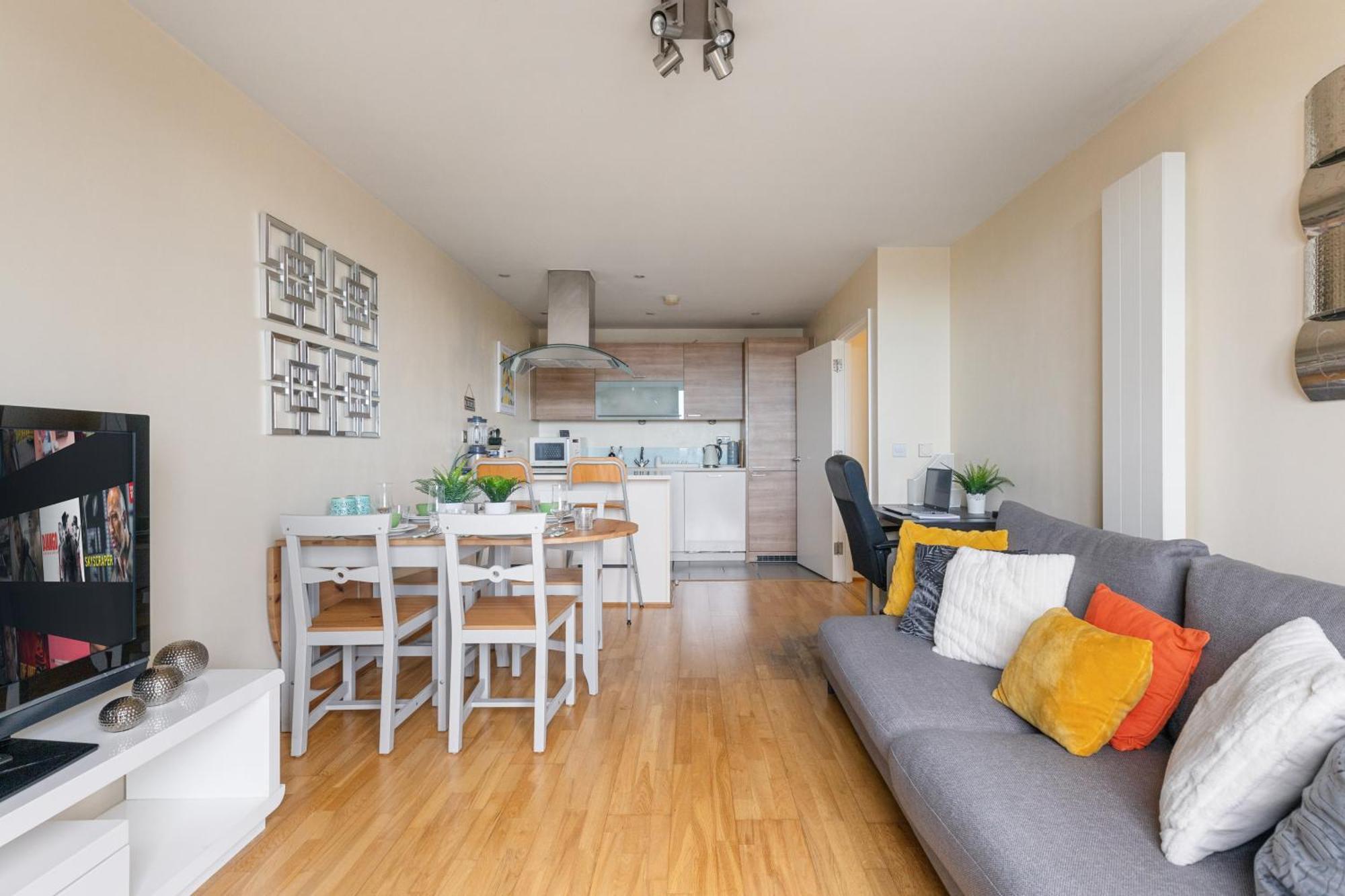 לונדון Stratford Skyview Apartment מראה חיצוני תמונה