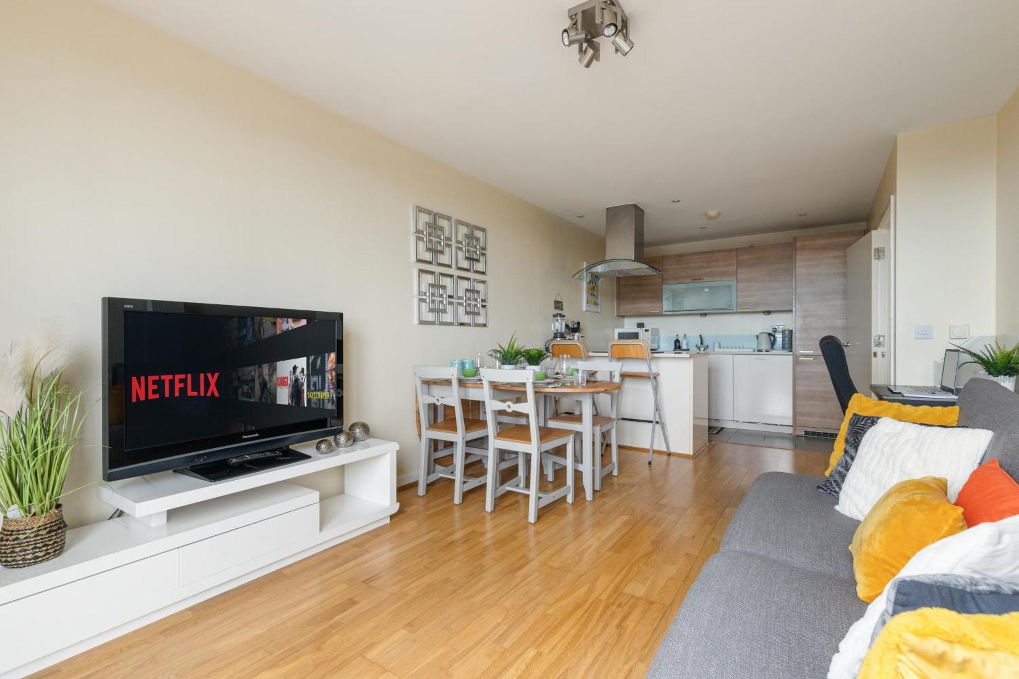 לונדון Stratford Skyview Apartment מראה חיצוני תמונה