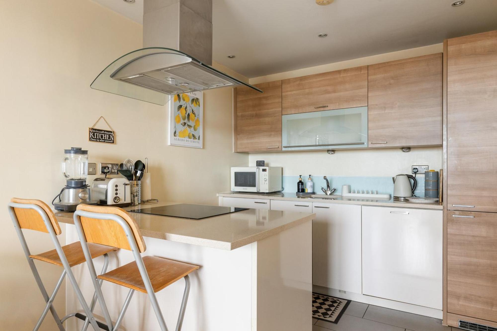 לונדון Stratford Skyview Apartment מראה חיצוני תמונה